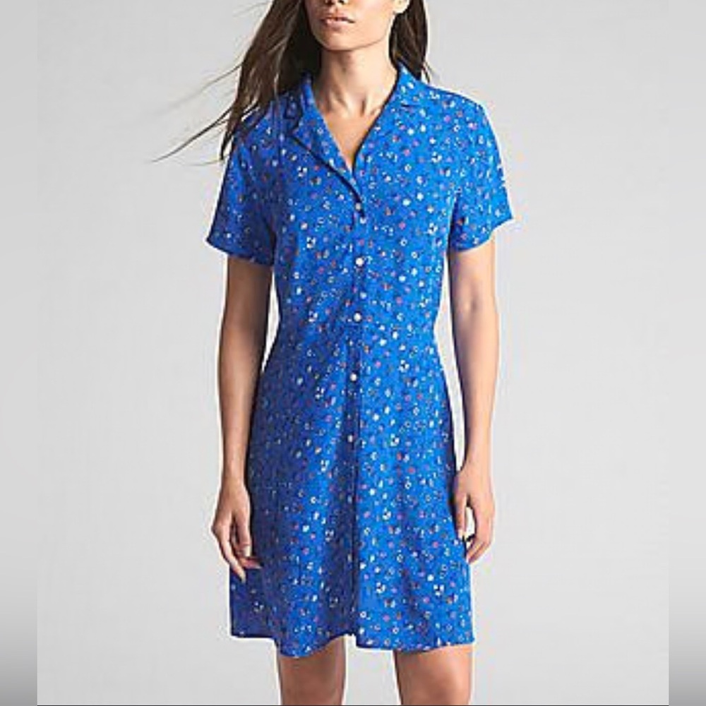 GAP Fit and Flare Button-Front Floral Print Dress